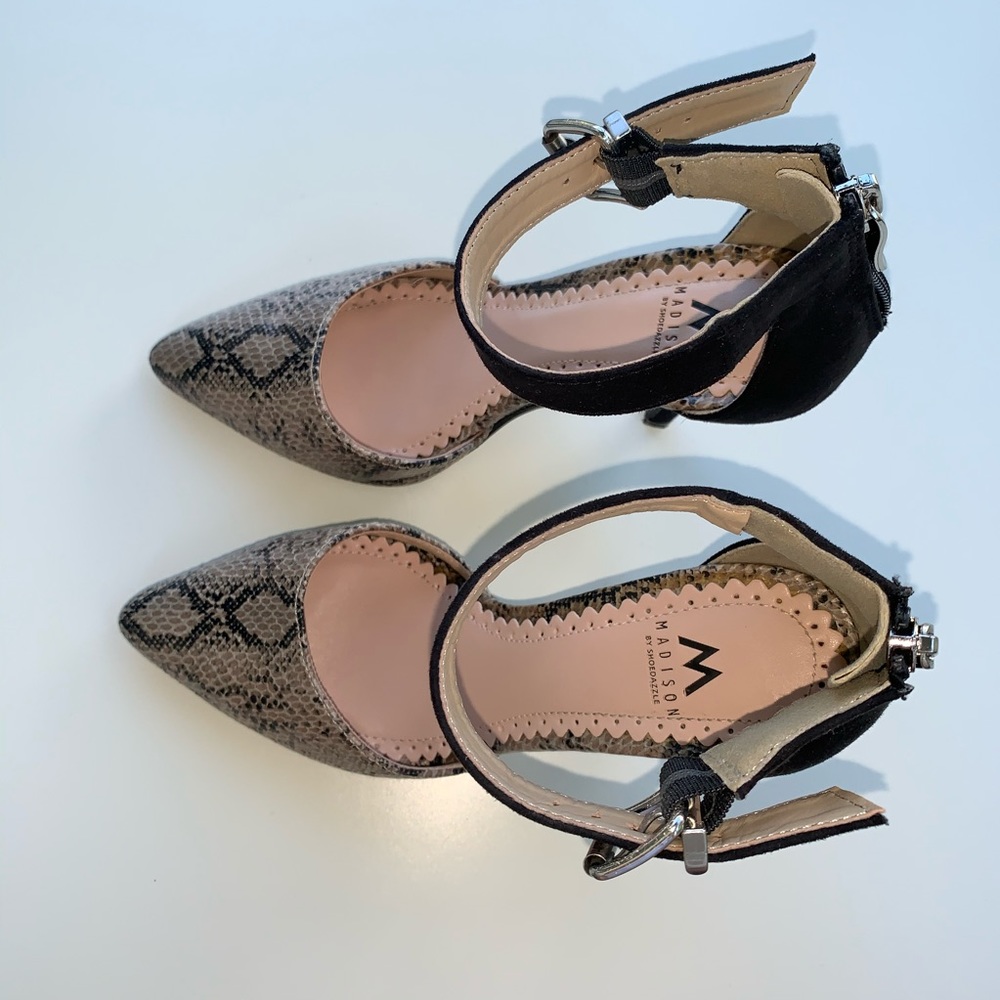 Madison by Shoe Dazzle heels - Picture 5 of 5